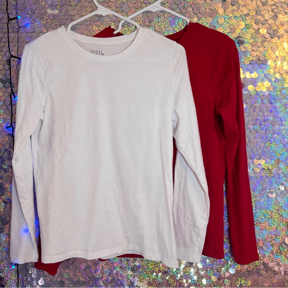 NWOT Time and Tru Long Sleeve Crewneck Tops – 2-Pack (Size Small)‎